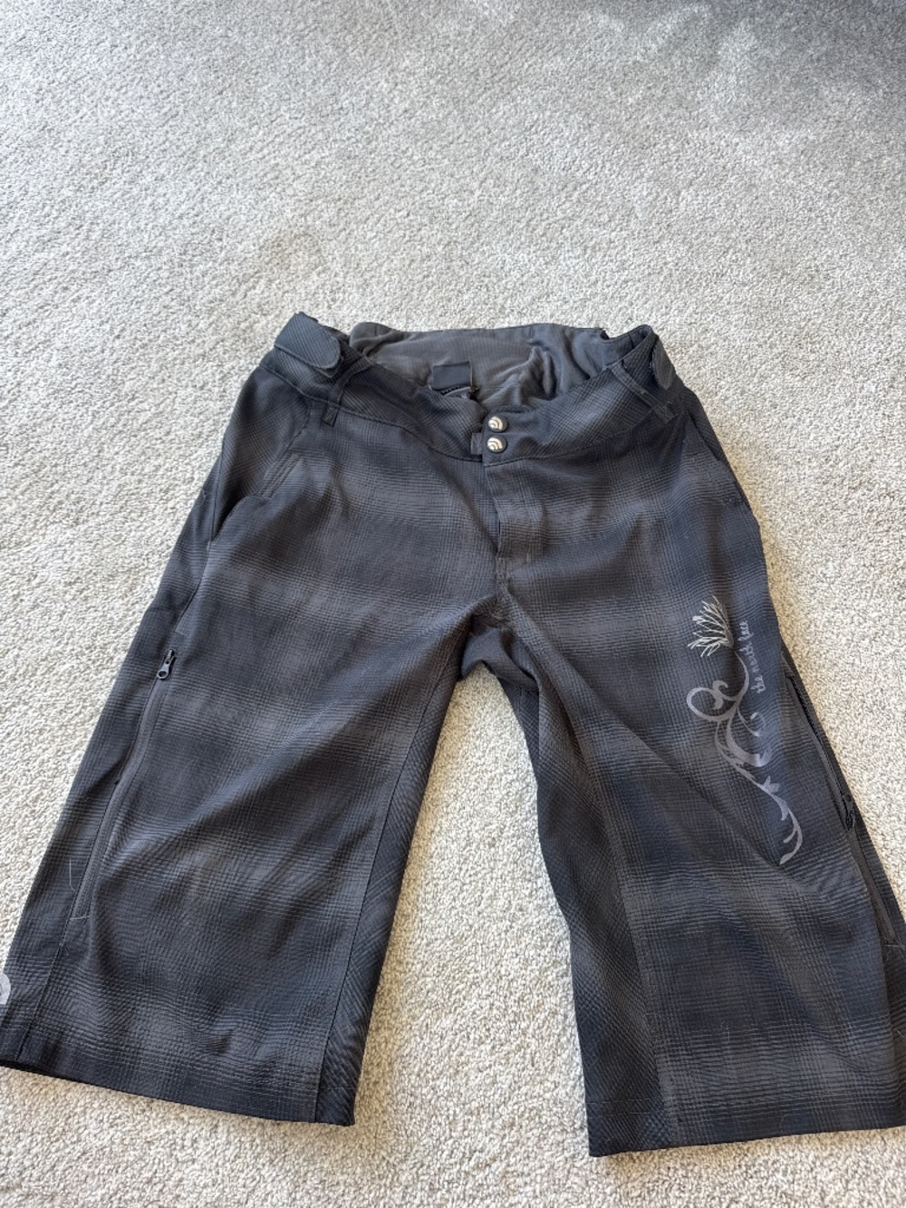 Women’s Northface MTB cycling shorts small